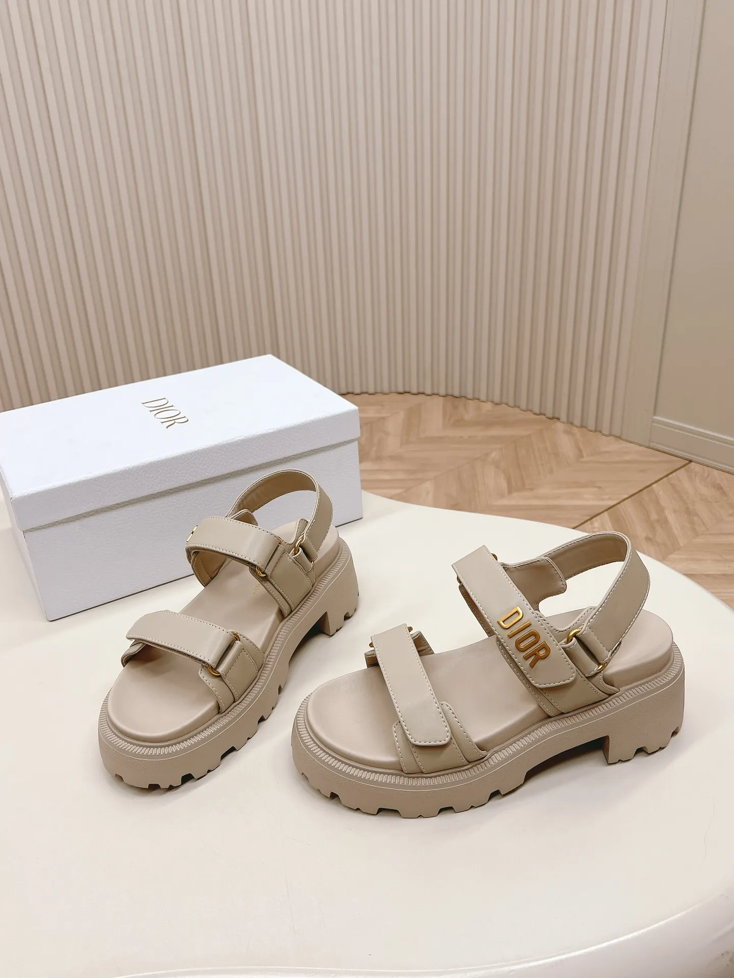👟👟Ex-factory price 540👟👟 Hot high-heeled series is on the market! New classic upgraded high-heeled bottom model, super good-looking 2024Dior Classic Velcro high-heeled sandals and slippers series, original replica, high version, super durable and versatile, very comfortable on the feet, slimming and taller, whiter, original leather upper, original D hardware buckle, original TPU outsole, heel height is about cm, size: 35-42